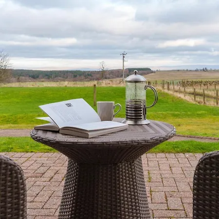 12 Ullswater - Whitbarrow Village *