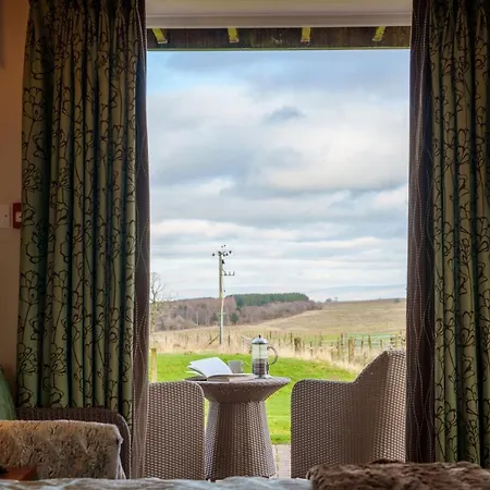 12 Ullswater - Whitbarrow Village *